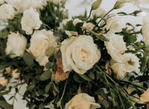 plan a budget for a yacht wedding